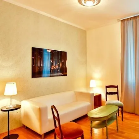 The Garden Aparthotel 4*