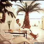 The Garden Aparthotel 4*